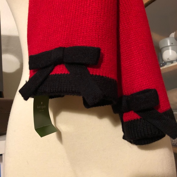 ✨Kate spade red/black muffler with bow detail NWT - Picture 2 of 5